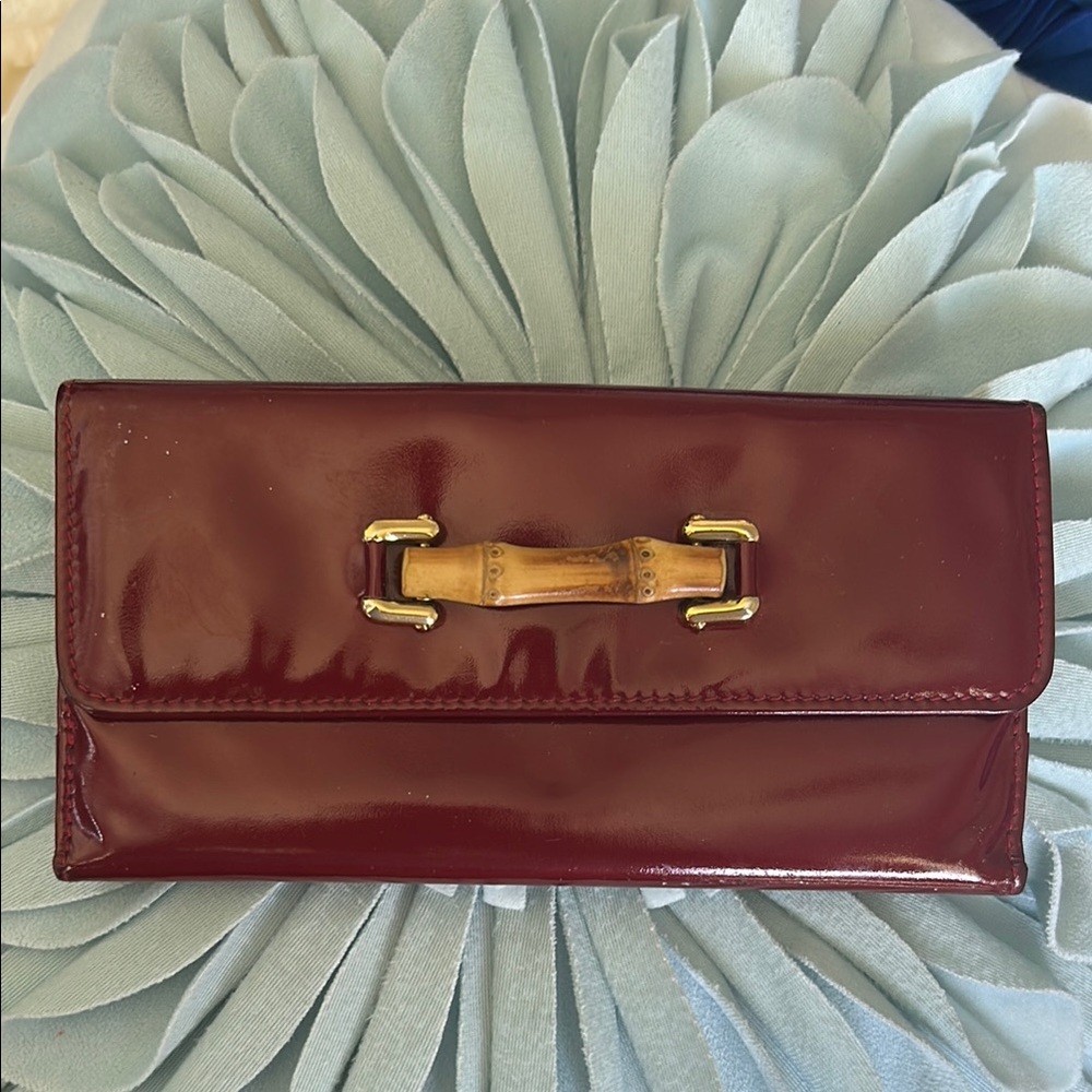 Gucci Elegant Burgundy Clutch with Bamboo Accent